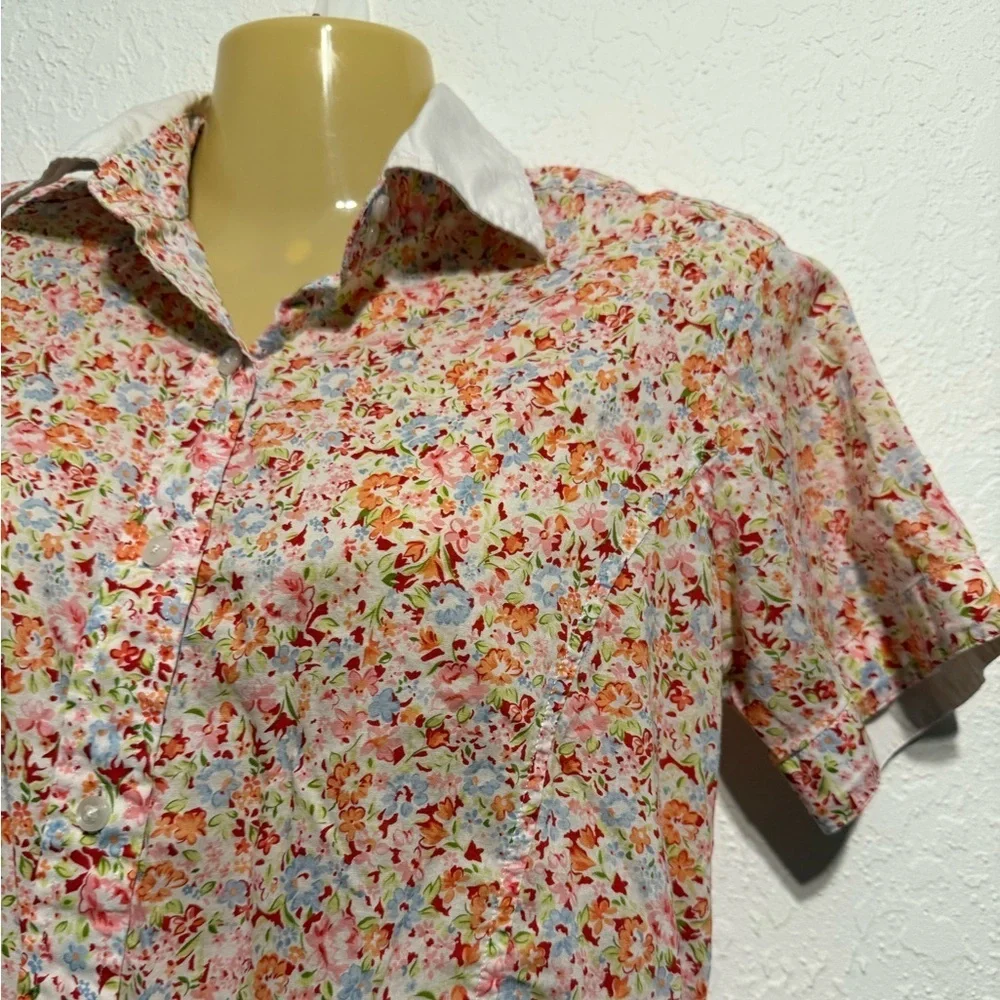 Tommy Hilfiger Floral Button-Down Blouse – Size 4 Short Sleeve Statement Collar